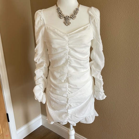 PrettyLittleThing Dresses & Skirts - NWT Ruched Frill Hem Bodycon Dress